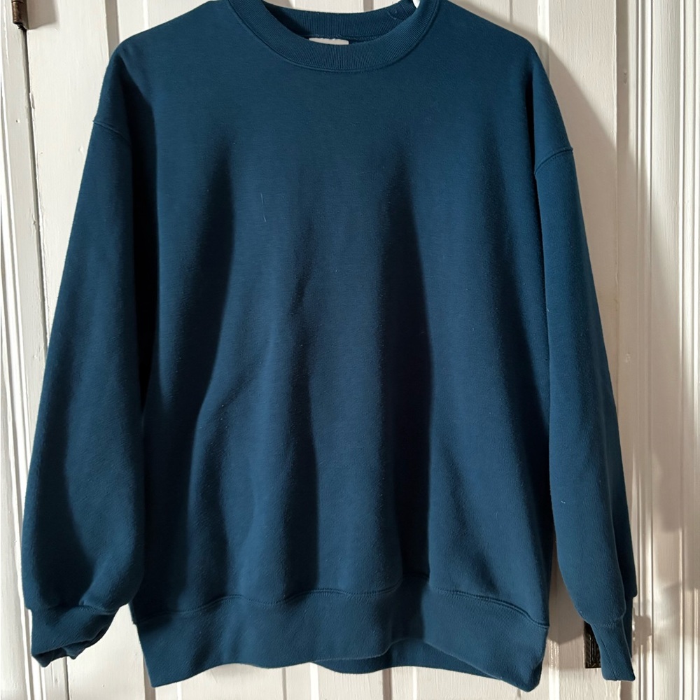 Deep blue crewneck